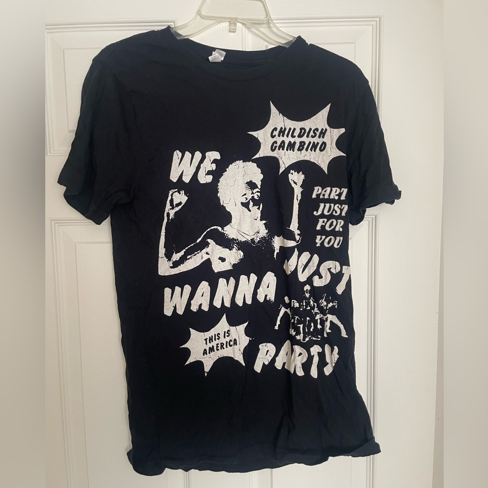 Mens Medium Childish Gambino Shirt